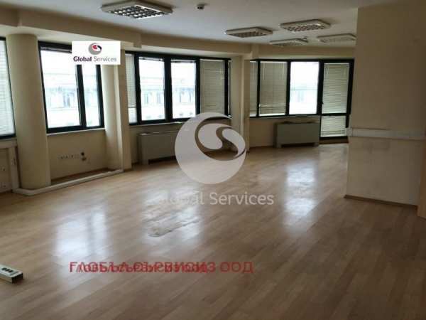 Дава под наем офис, гр. софия, център