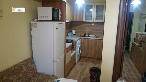 Дава под наем 2-стаен, гр. плевен, широк център