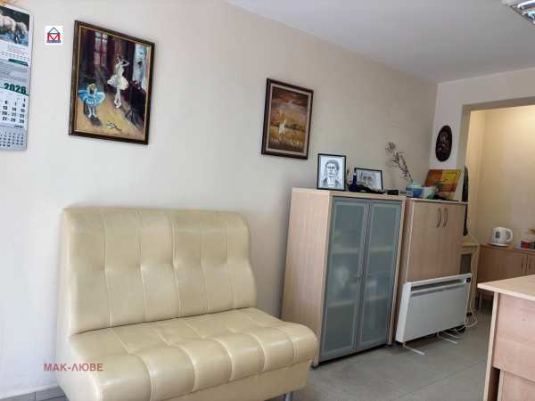 Дава под наем офис, гр. варна, център