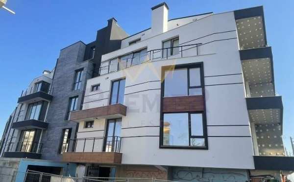 Продава 3-стаен, гр. бургас, сарафово