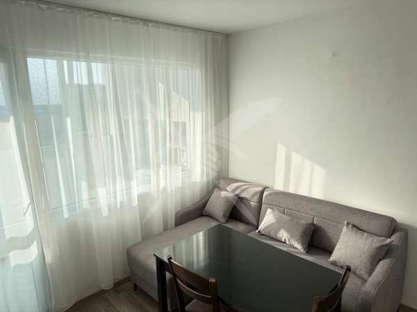 Дава под наем 2-стаен, гр. бургас, област бургас