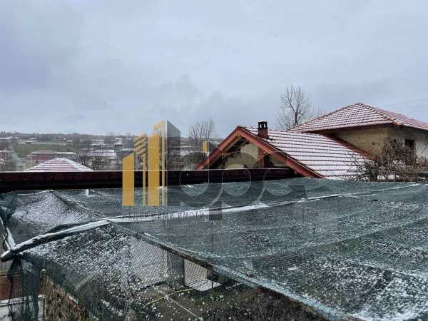 Продава къща, с. ловец, област шумен