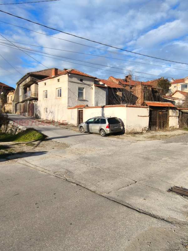 Продава къща, гр. ветрен, област пазарджик