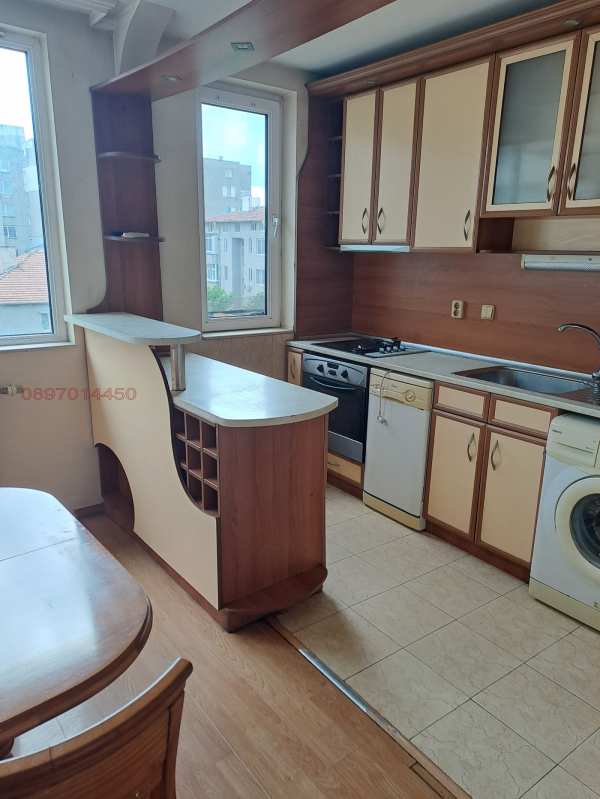 Продава многостаен, гр. търговище, вароша