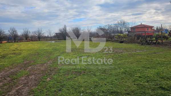 Продава парцел, с. избеглии, област пловдив