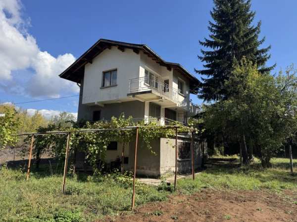 Продава къща, с. горна диканя, област перник