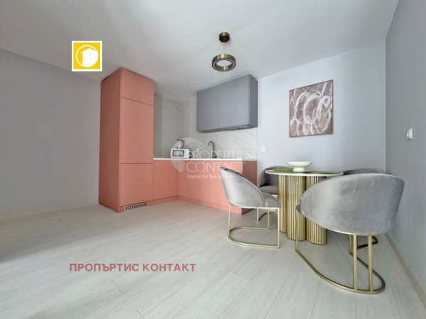 Продава  3-стаен к.к. Слънчев бряг, област Бургас
      89 кв.м