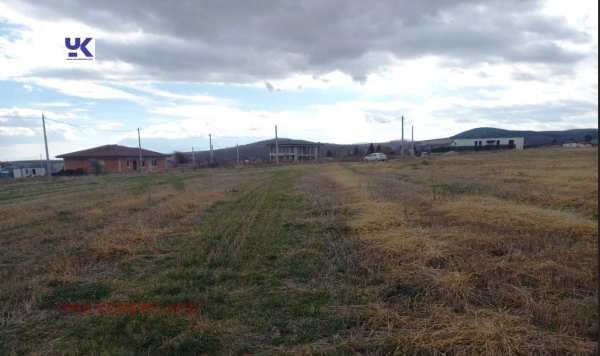 Продава парцел, с. хераково, област софия област