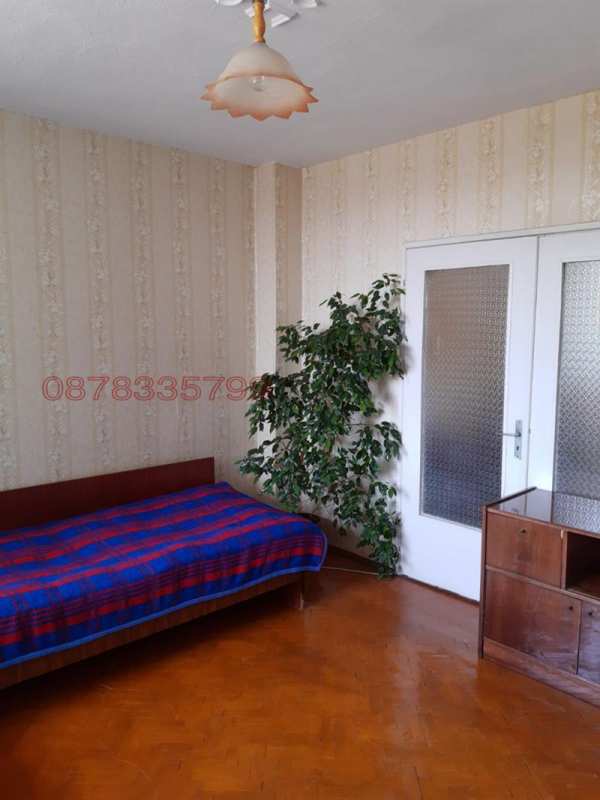 Продава 4-стаен, гр. кърджали, боровец