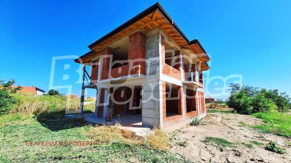 Продава къща, с. първенец, област пловдив