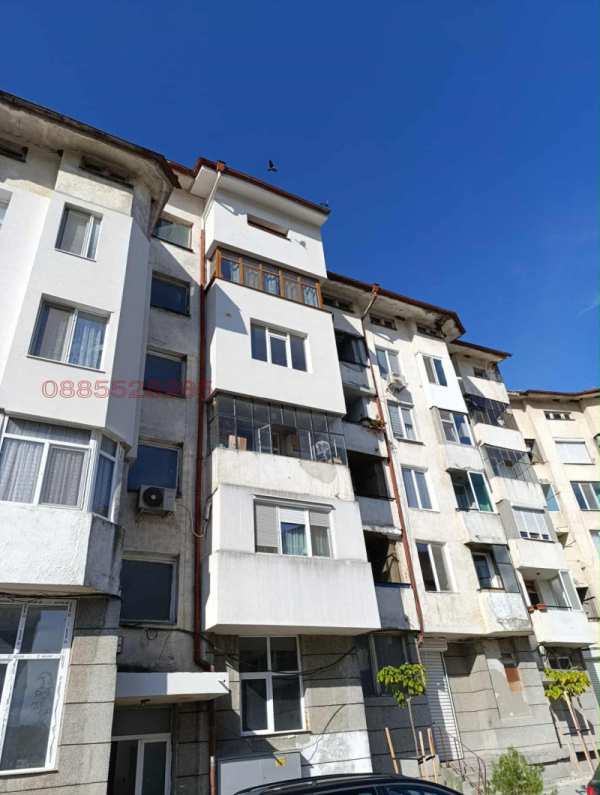 Продава 3-стаен, гр. айтос, област бургас