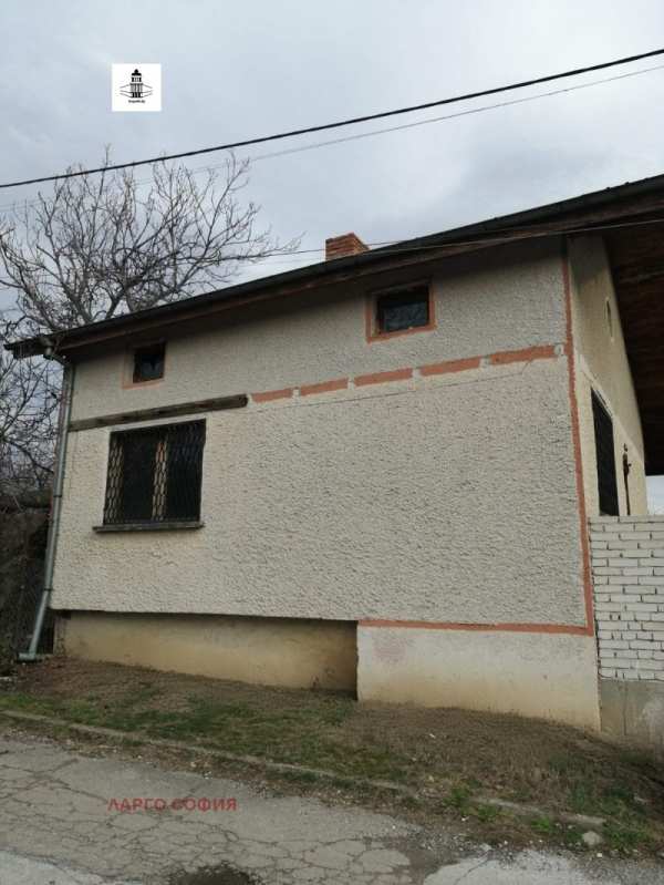 Продава вила, с. церово, област пазарджик