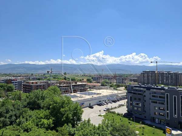 Продава 4-стаен, гр. пловдив, христо смирненски