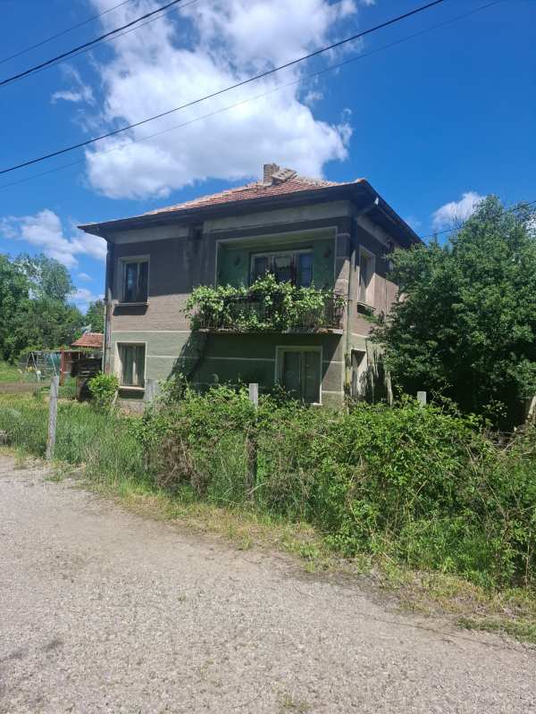 Продава къща, с. драгичево, област перник