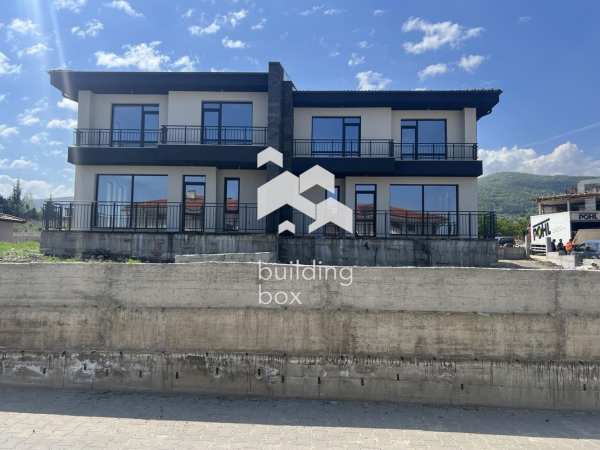 Продава къща, с. белащица, област пловдив