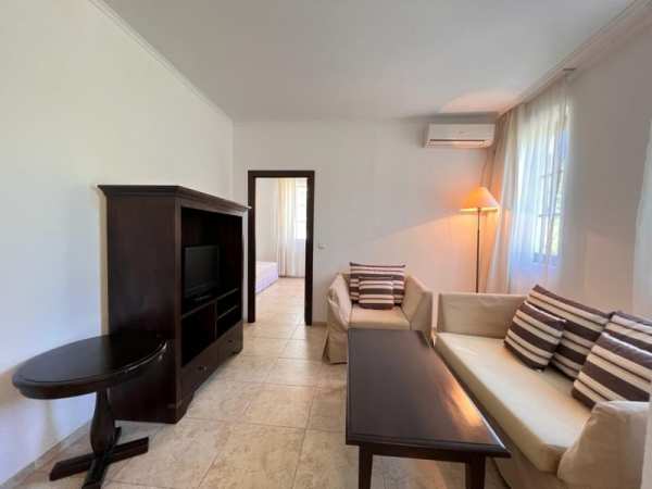 Продава  2-стаен гр. Китен, област Бургас
      139 кв.м