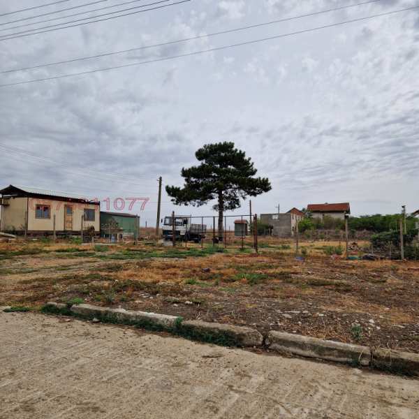 Продава парцел, с. горна митрополия, област плевен