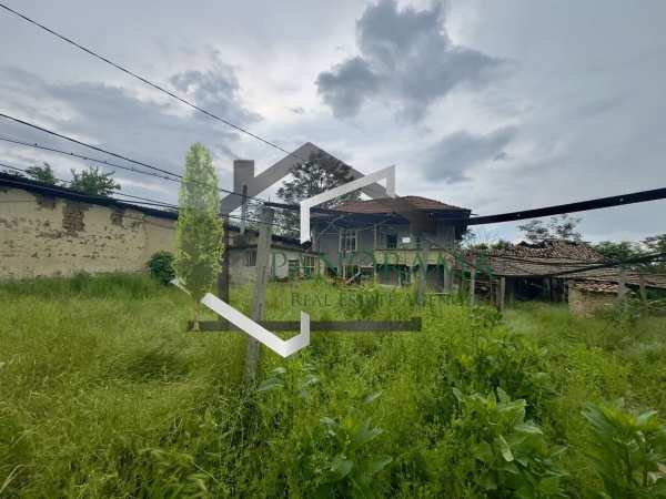 Продава къща, с. салманово, област шумен