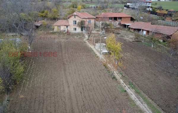 Продава къща, с. радишево, област плевен