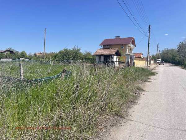 Продава парцел, с. добровница, област пазарджик