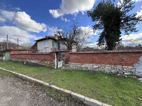 Продава къща, с. медово, област стара загора