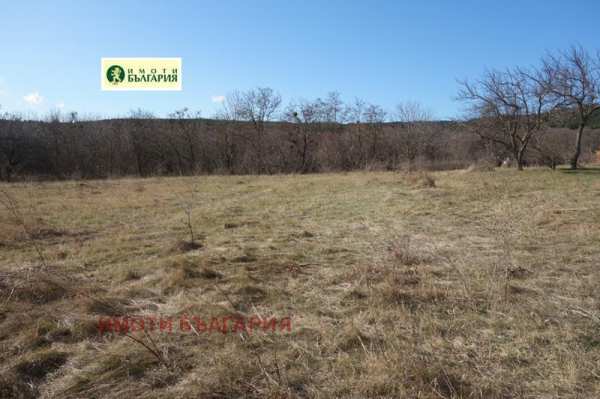 Продава парцел, гр. аксаково, област варна
