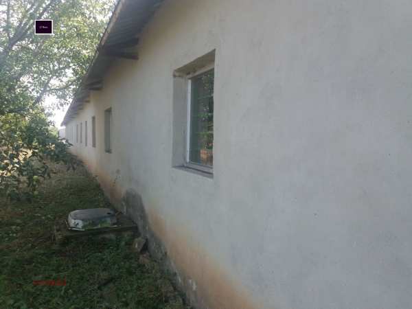 Продава склад, с. левски, област варна