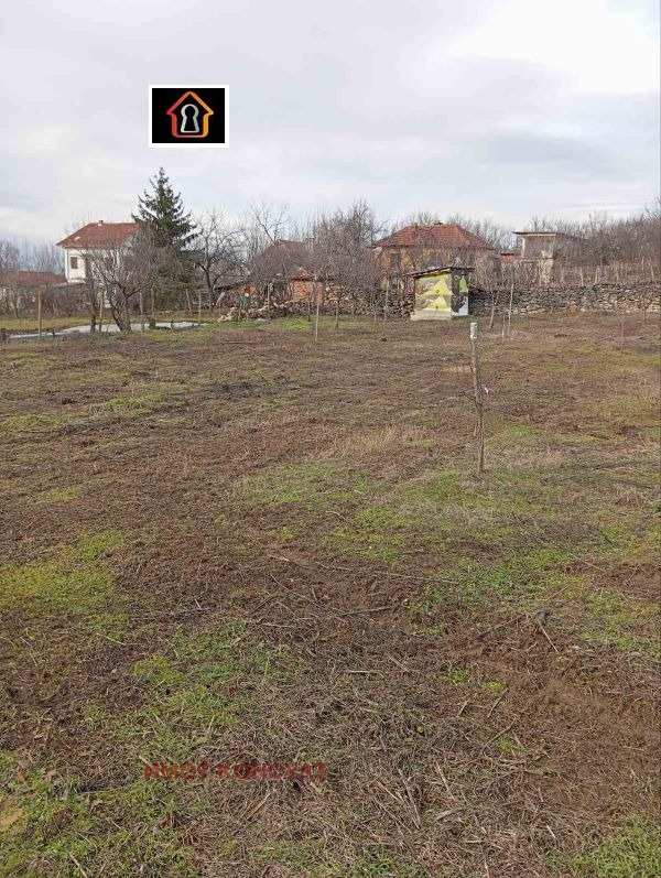 Продава парцел, с. лиляче, област враца