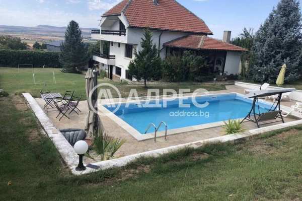 Продава къща, с. кошарица, област бургас