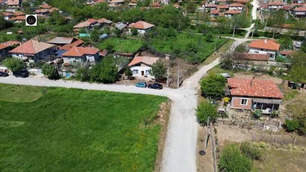 Продава къща, с. песнопой, област пловдив