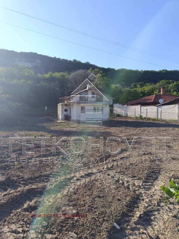 Продава къща, с. осеново, област варна