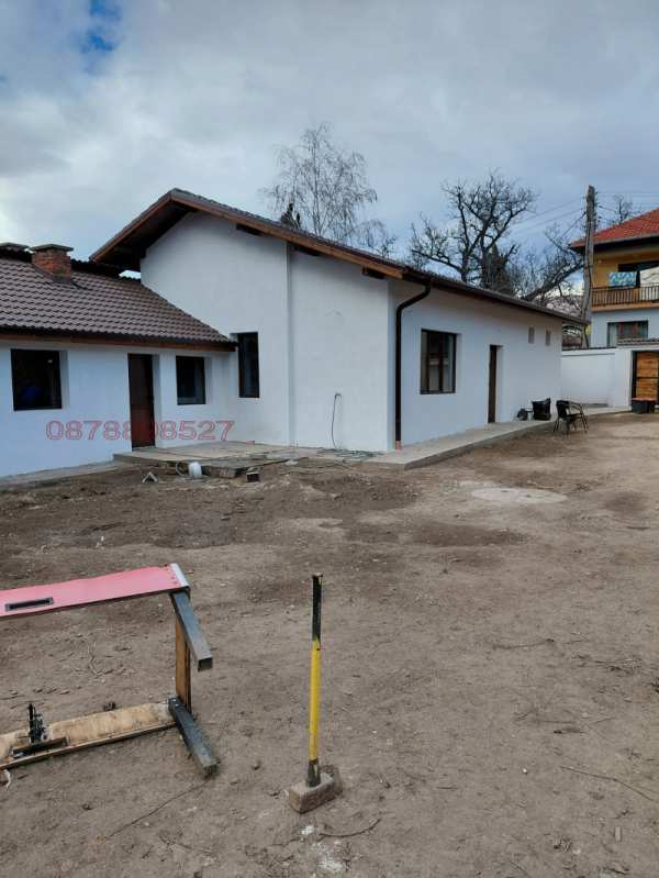 Продава къща, гр. пирдоп, област софия област