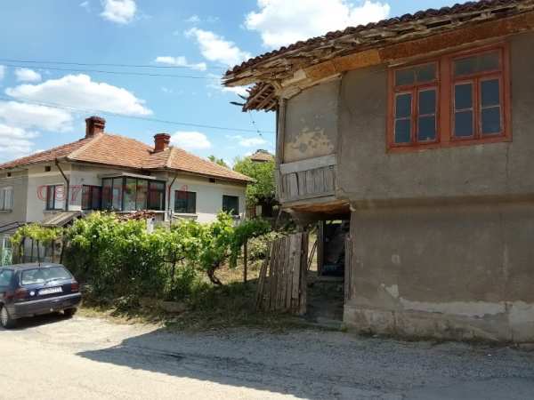 Продава къща, гр. тутракан, област силистра