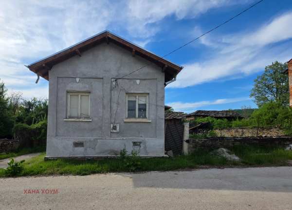 Продава къща, с. дълбок дол, област ловеч