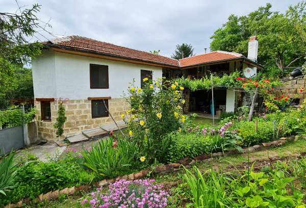 Продава къща, с. пепелина, област русе