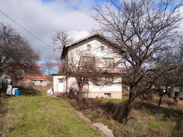 Продава къща, с. расник, област перник
