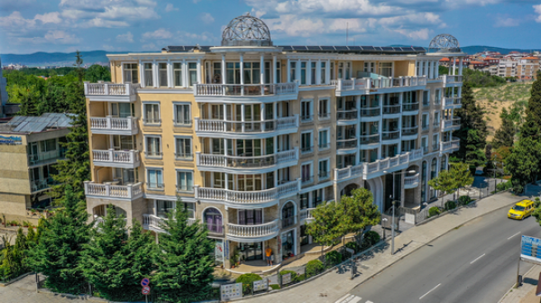 Продава  многостаен гр. Несебър, област Бургас
      278 кв.м