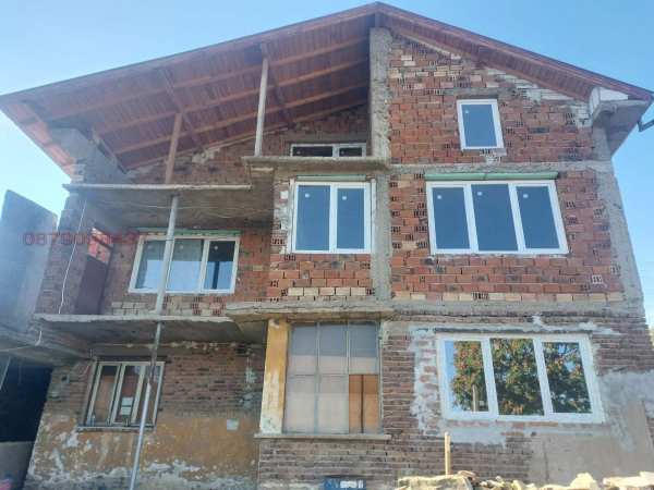 Продава къща, с. богомилово, област стара загора