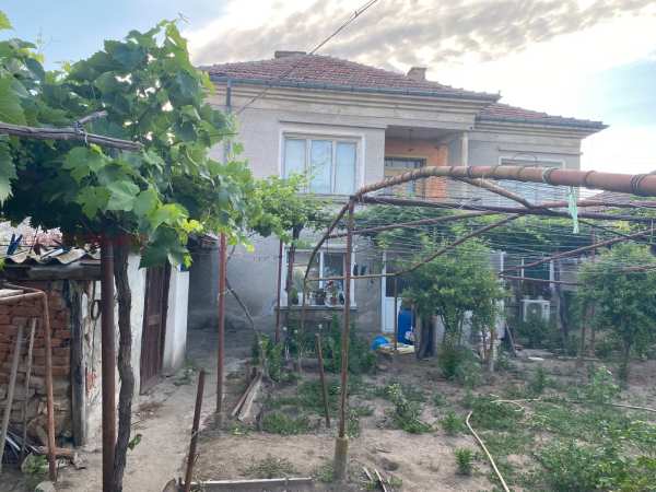 Продава къща, гр. любимец, област хасково