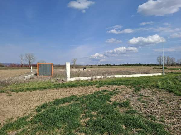 Продава парцел, с. равно поле, област софия област