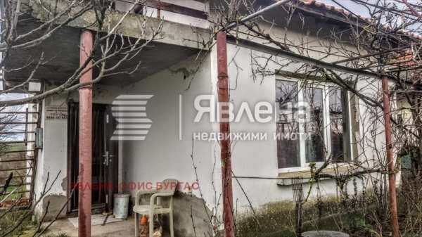 Продава  къща с. Дюлево, област Бургас
      35 кв.м