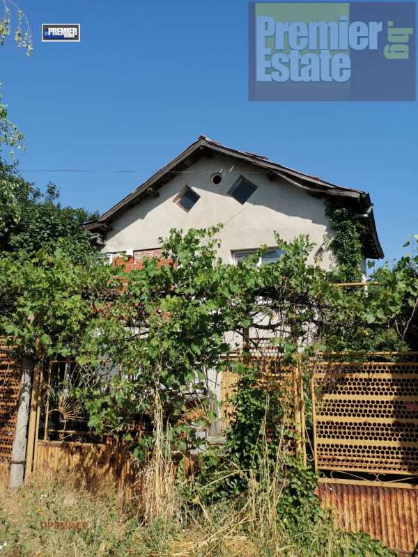 Продава къща, с. крислово, област пловдив
