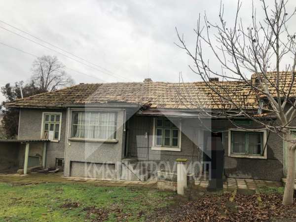 Продава къща, гр. плиска, област шумен