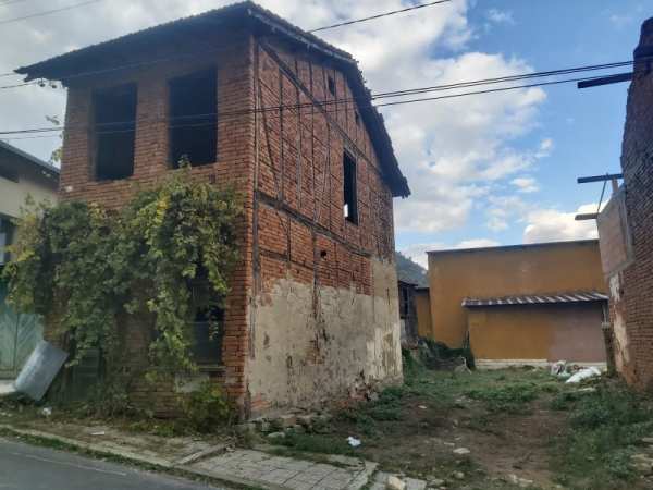 Продава къща, с. черни осъм, област ловеч