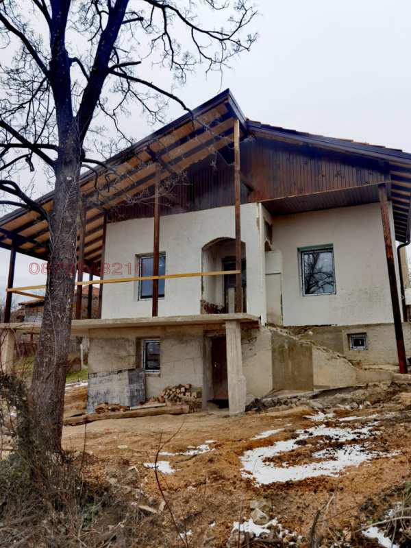 Продава къща, с. горна василица, област софия област