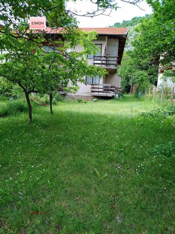 Продава къща, с. боснек, област перник