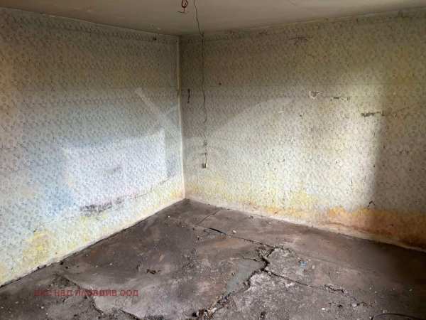 Продава къща, с. искра, област пловдив