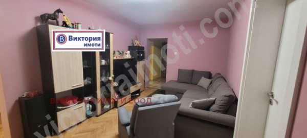Продава 4-стаен, гр. лясковец, област велико търново