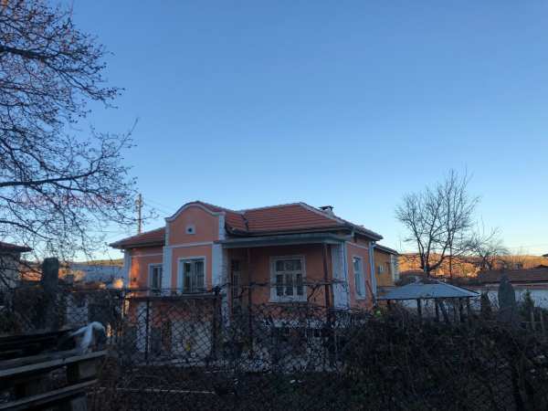 Продава къща, с. калугерово, област пазарджик
