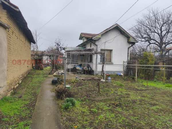 Продава къща, гр. криводол, област враца